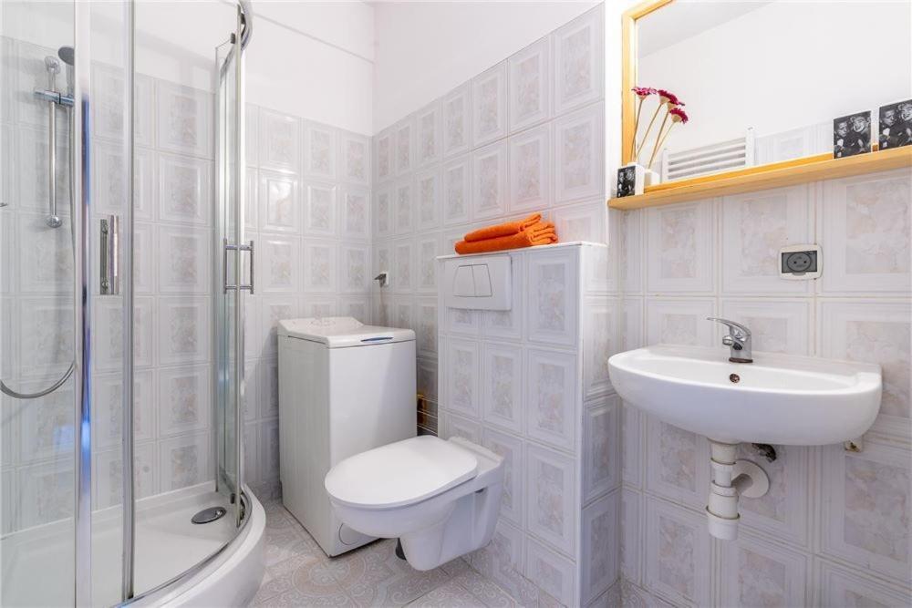 Apartament Broadway بوزنان المظهر الخارجي الصورة